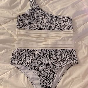 Polka Dot High Waist, One Shoulder Bikini Set 👙